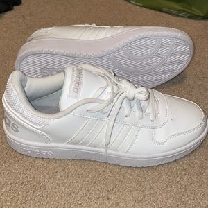 NWOT adidas sneakers
